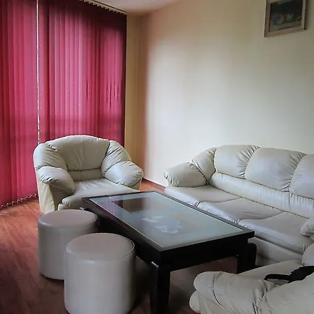 Apartment Апартмент Евгени -Море *